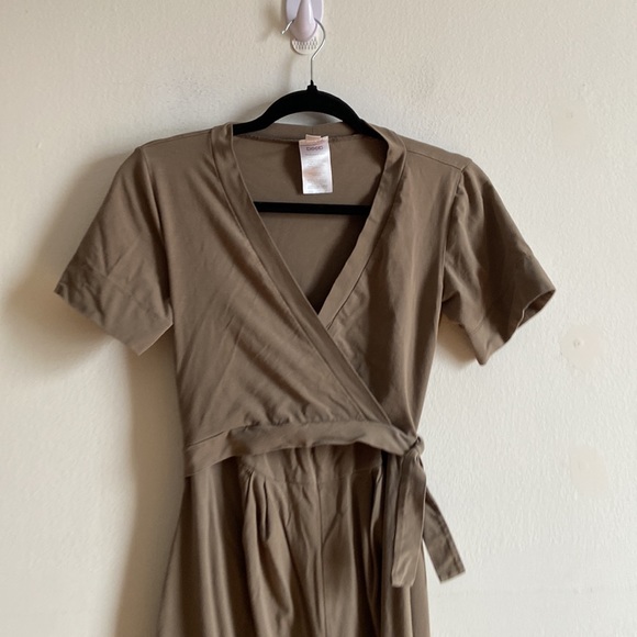 Boob Design Amelia faux wrap sage green cropped wide leg jumpsuit - Picture 3 of 16